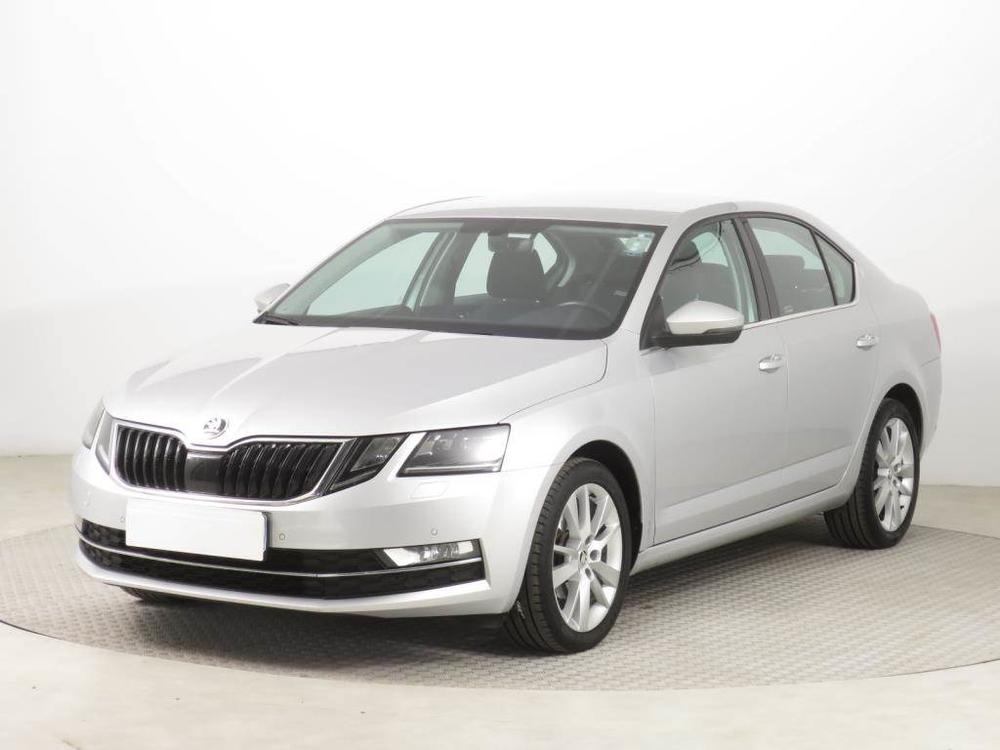 koda Octavia 1.6 TDI, Style, R,1.maj