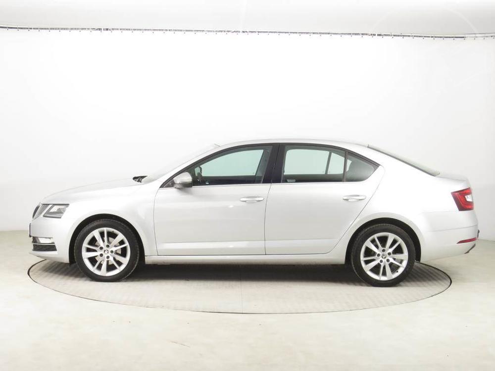 koda Octavia 1.6 TDI, Style, R,1.maj