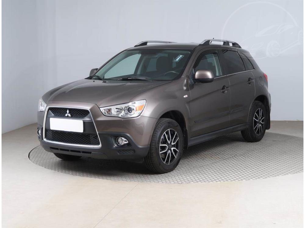 Mitsubishi ASX 1.6 MIVEC, Automatick klima