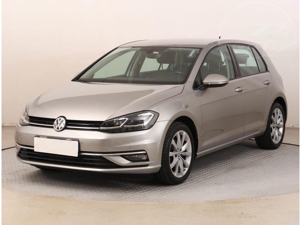 Prodm Volkswagen Golf 1.0 TSI, NOV CENA, R,1.maj