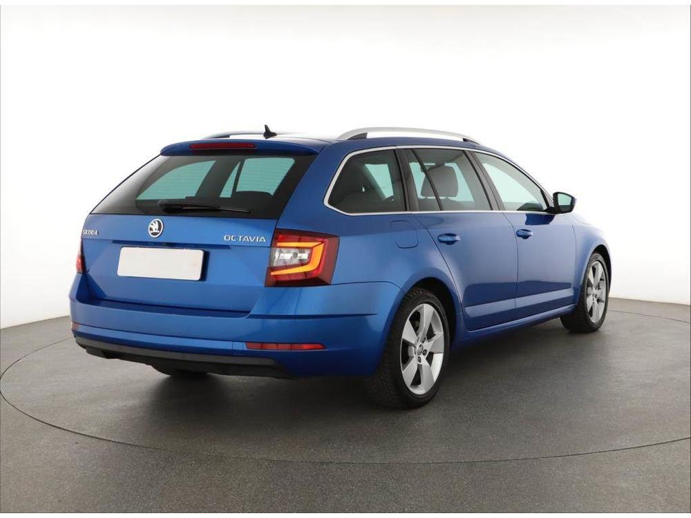 koda Octavia 1.6 TDI, Style, NOV CENA