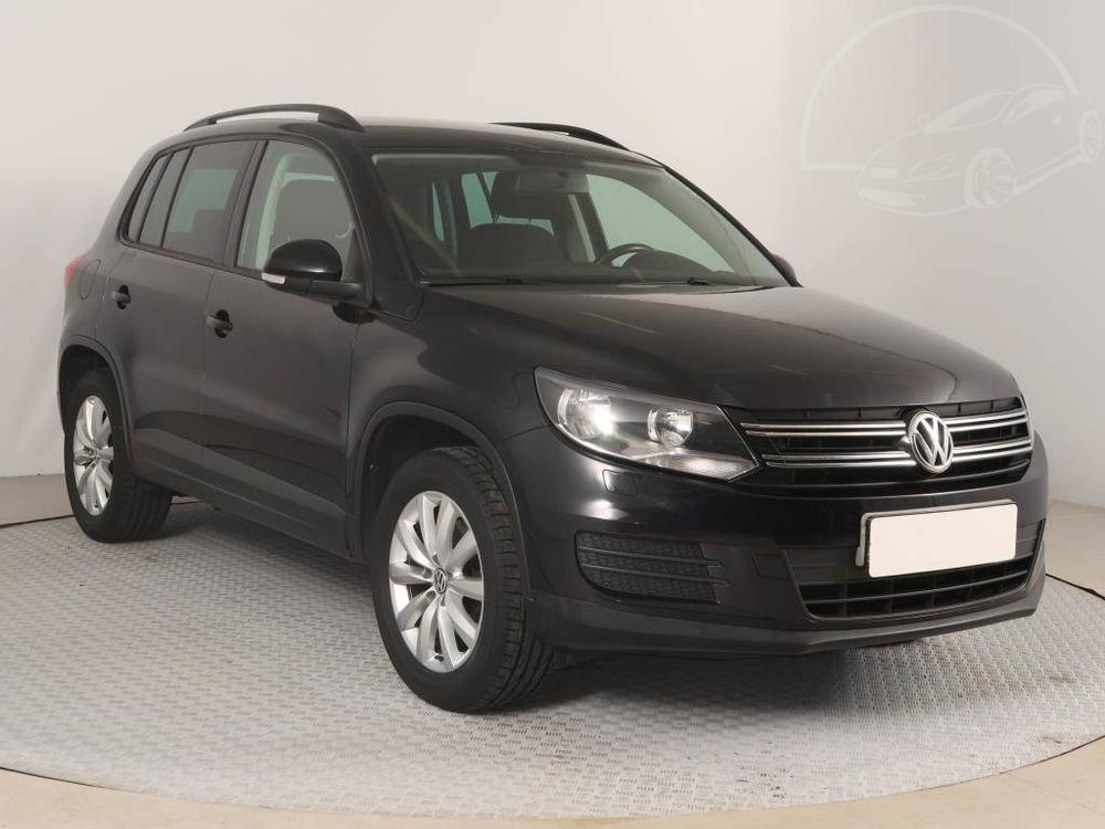 Prodm Volkswagen Tiguan 2.0 TDI, Serv.kniha, Navi