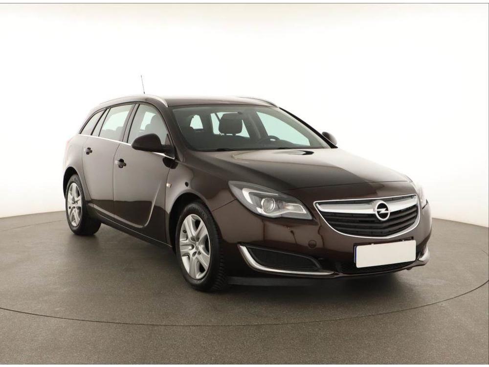 Prodm Opel Insignia 2.0 CDTI, Serv.kniha