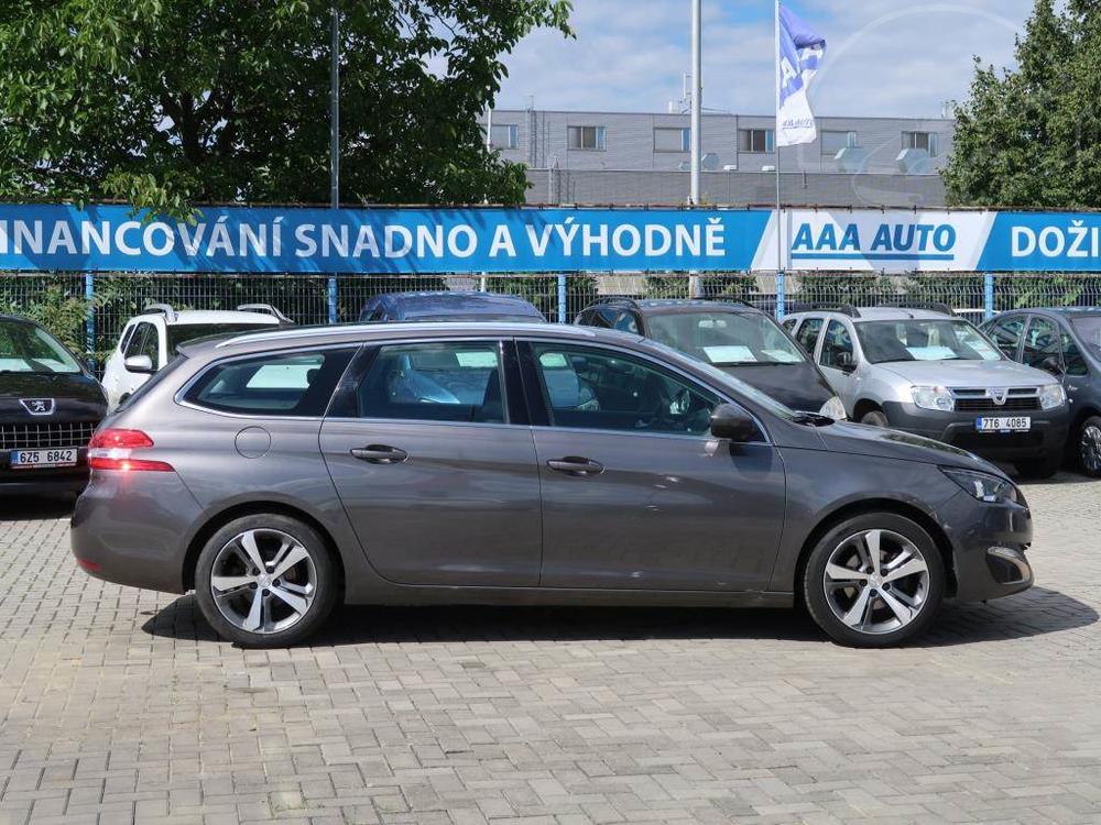 Peugeot 308 1.6 e-HDi, NOV CENA, Navi