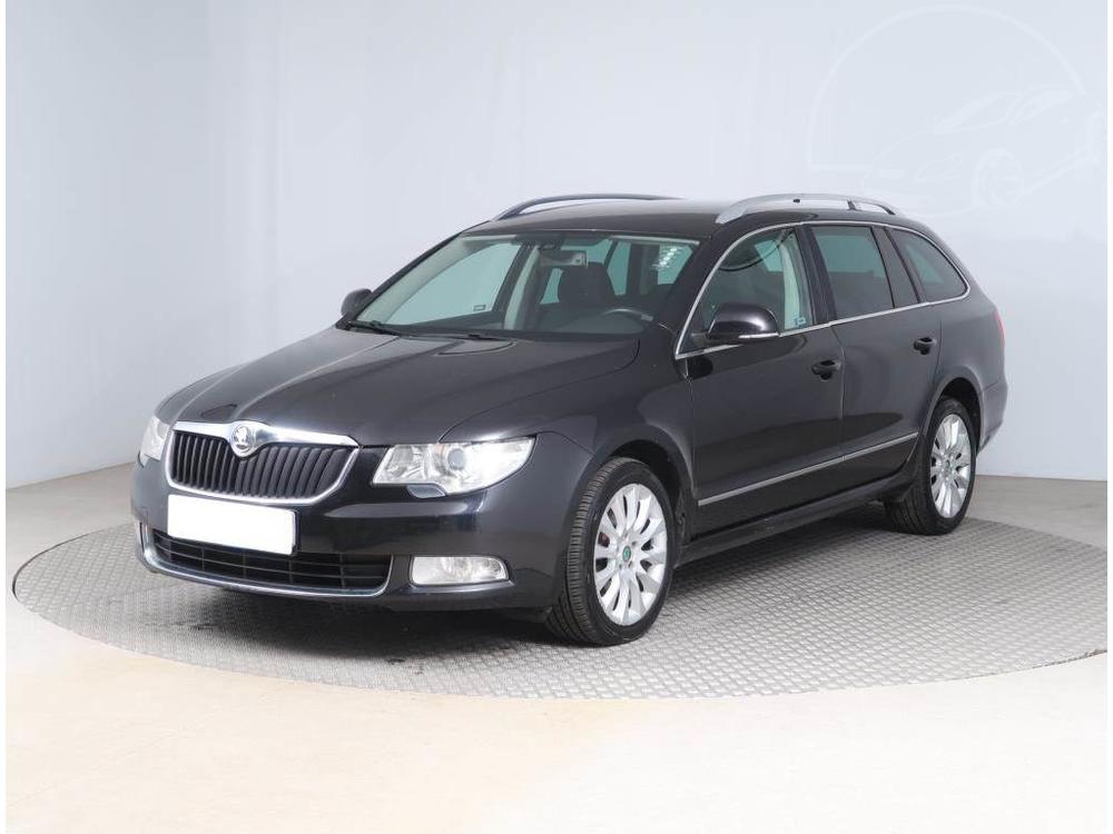 koda Superb 2.0 TDI, NOV CENA, Navi