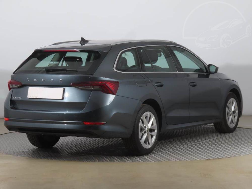 koda Octavia 2.0 TDI, Style, NOV CENA