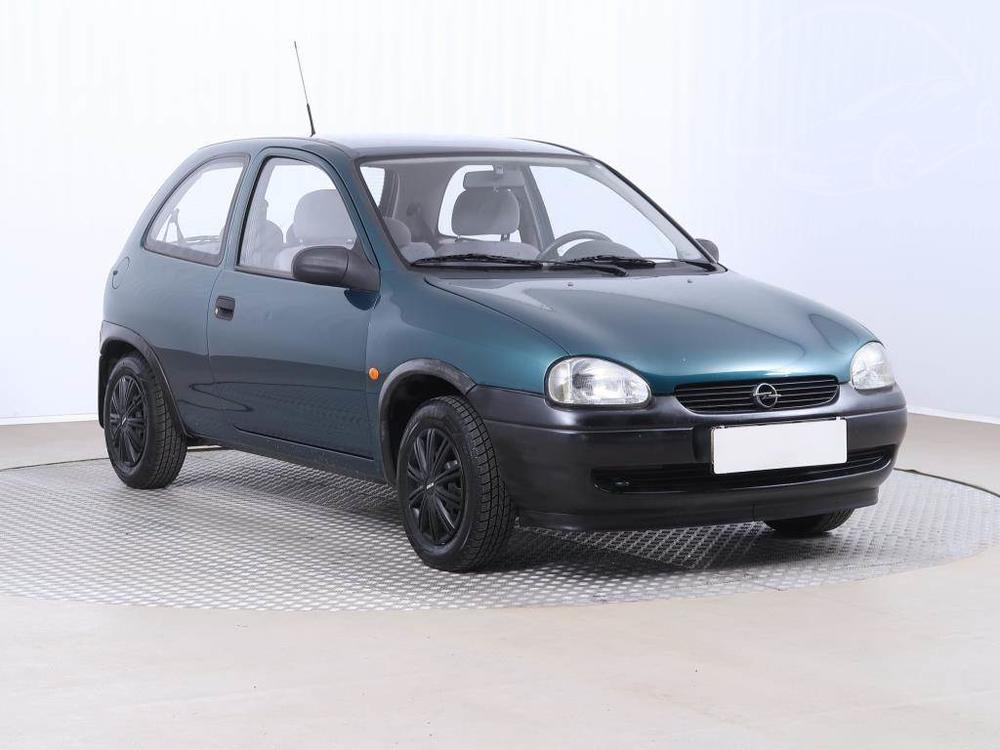 Prodm Opel Corsa 1.2, po STK, rezervace