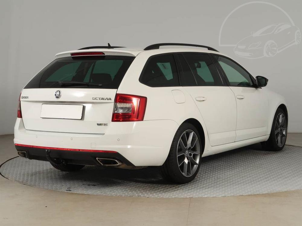 koda Octavia RS 2.0 TSI, Serv.kniha, Ke