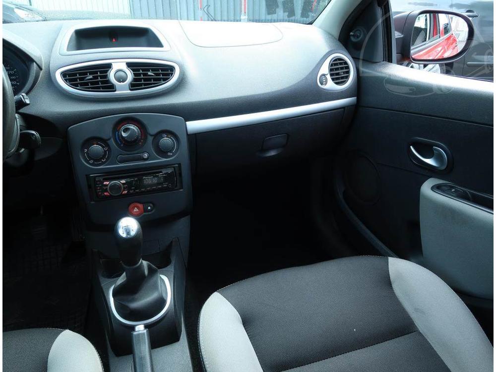 Renault Clio 1.2 16V , NOV CENA, R,1.maj