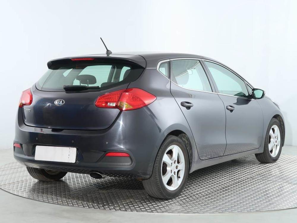 Kia Ceed 1.4 CVVT, Exclusive, NOV CENA