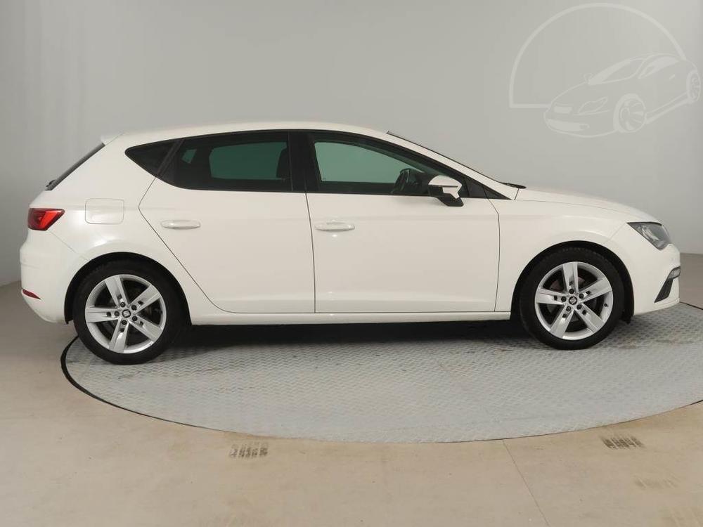 Seat Leon 2.0 TDI, NOV CENA, Navi