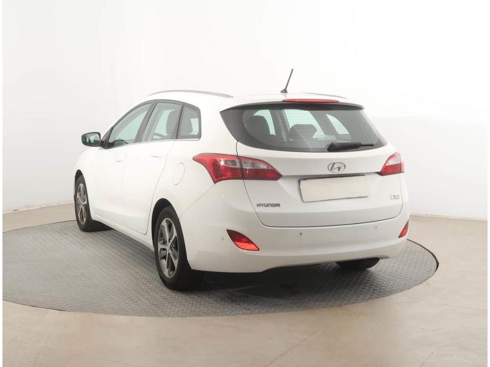 Hyundai i30 1.6 MPI, Automatick klima