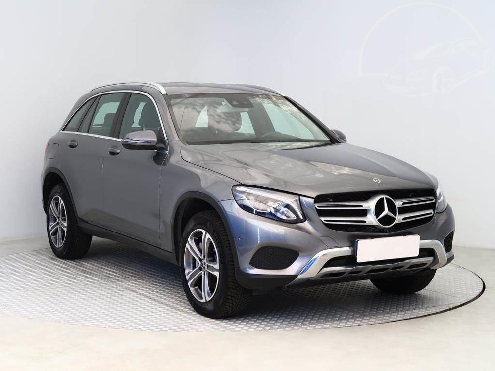 Prodm Mercedes-Benz GLC  250 4MATIC, R, DPH*