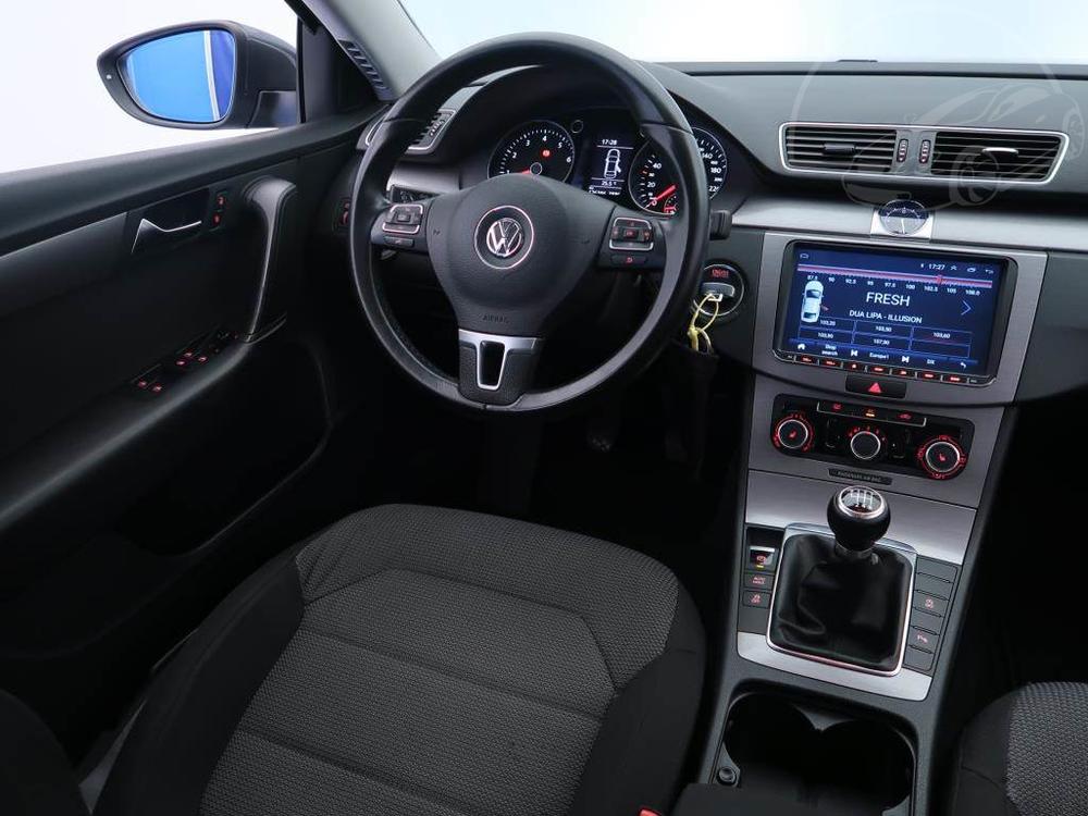 Volkswagen Passat 1.4 TSI, NOV CENA, Serv.kniha