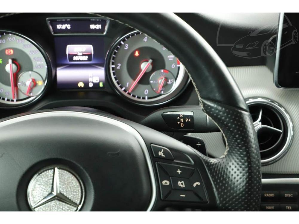 Mercedes-Benz GLA  200 CDI, NOV CENA, 4X4