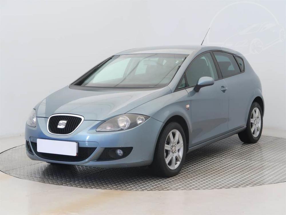 Seat Leon 2.0 FSI, NOV CENA, po STK