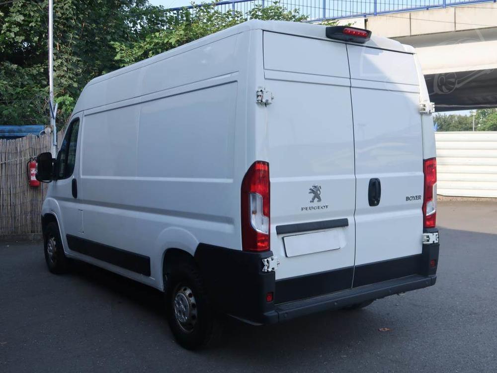 Peugeot Boxer 2.2 BlueHDi, 333, L2H2