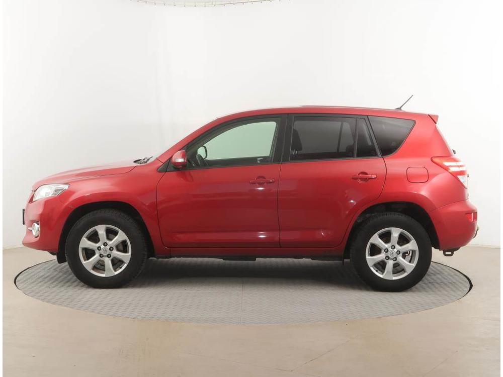 Toyota RAV4 2.2 D-4D, NOV CENA, 4X4