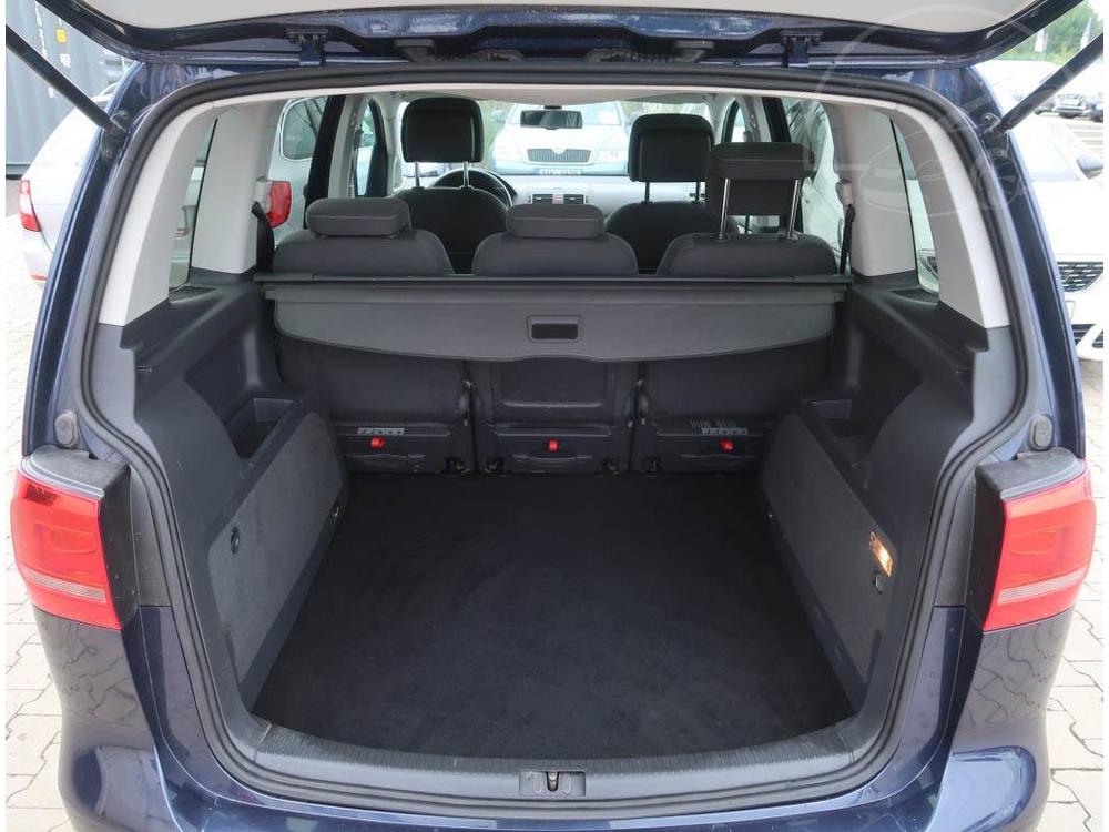 Volkswagen Touran 2.0 TDI, Automat, Navi