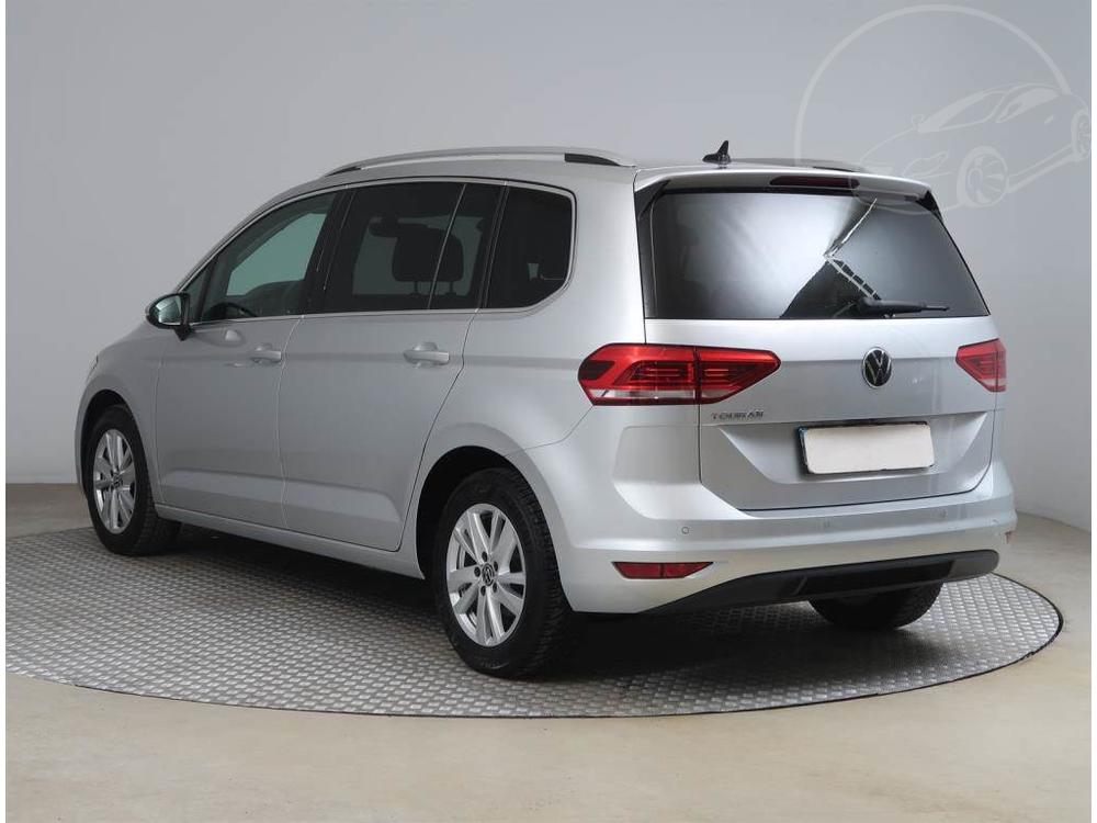 Volkswagen Touran 1.5 TSI, NOV CENA, Automat