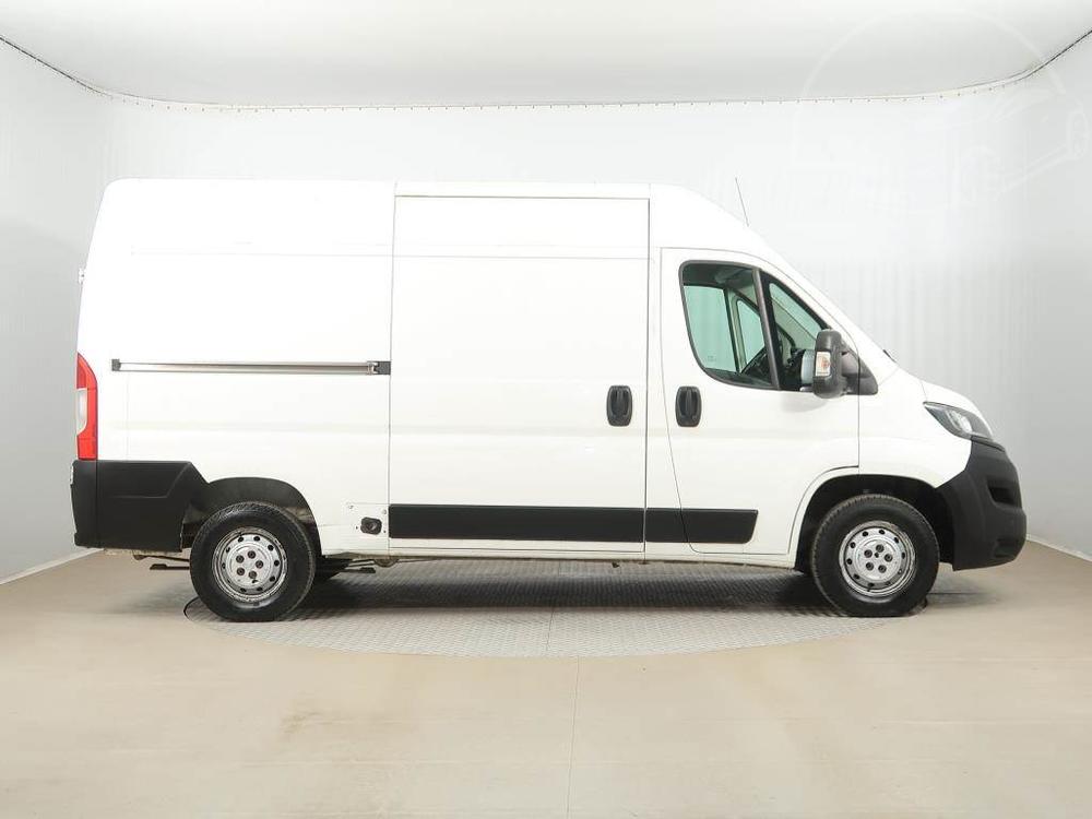 Peugeot Boxer 2.2 BlueHDi, 333, L2H2