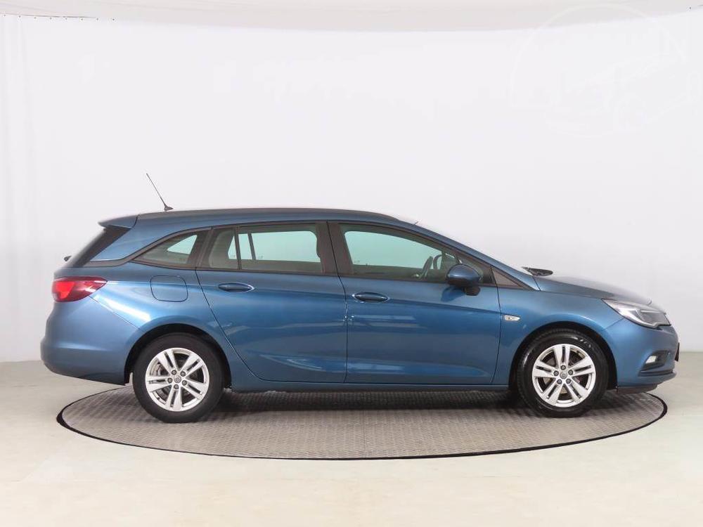 Opel Astra 1.6 CDTI, Serv.kniha