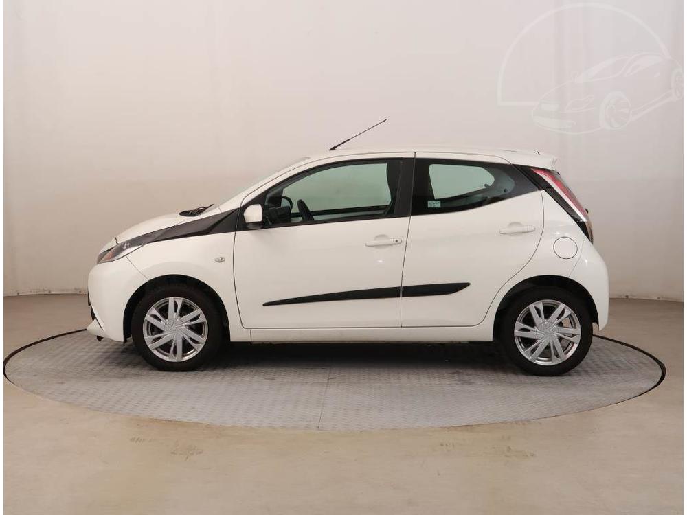 Toyota Aygo 1.0 VVT-i, R,1.maj