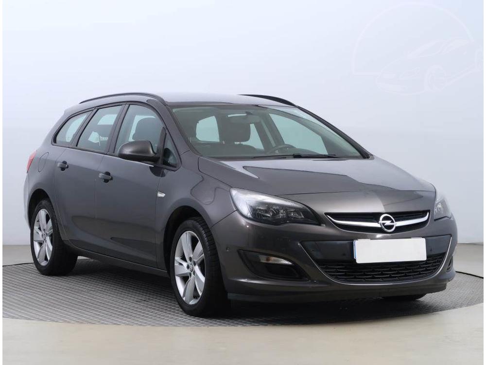 Opel Astra 1.4 T, Kožené sedačky, Klima
