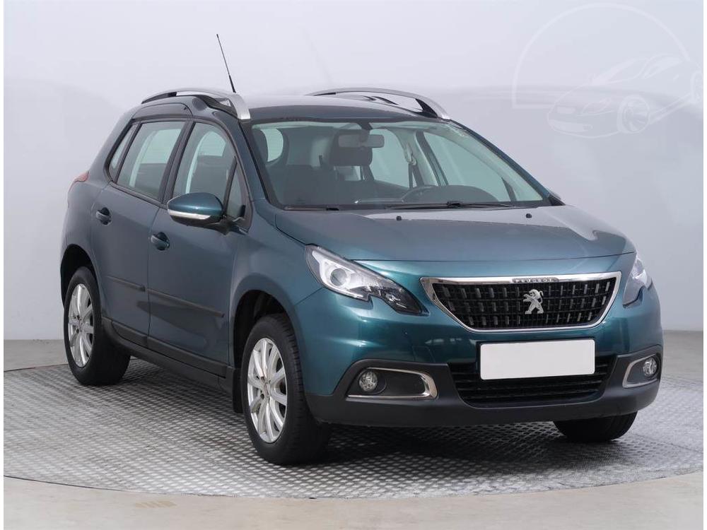 Peugeot 2008 1.2 PureTech, ČR,2.maj