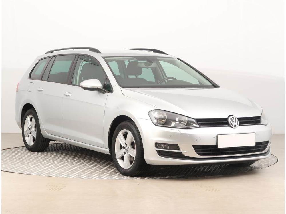 Volkswagen Golf 1.6 TDI, Serv.kniha, Navi