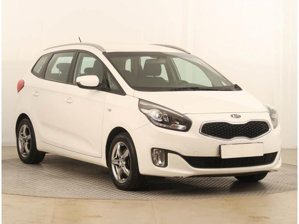 Kia Carens 1.6 GDI, 7 míst, ČR,1.maj