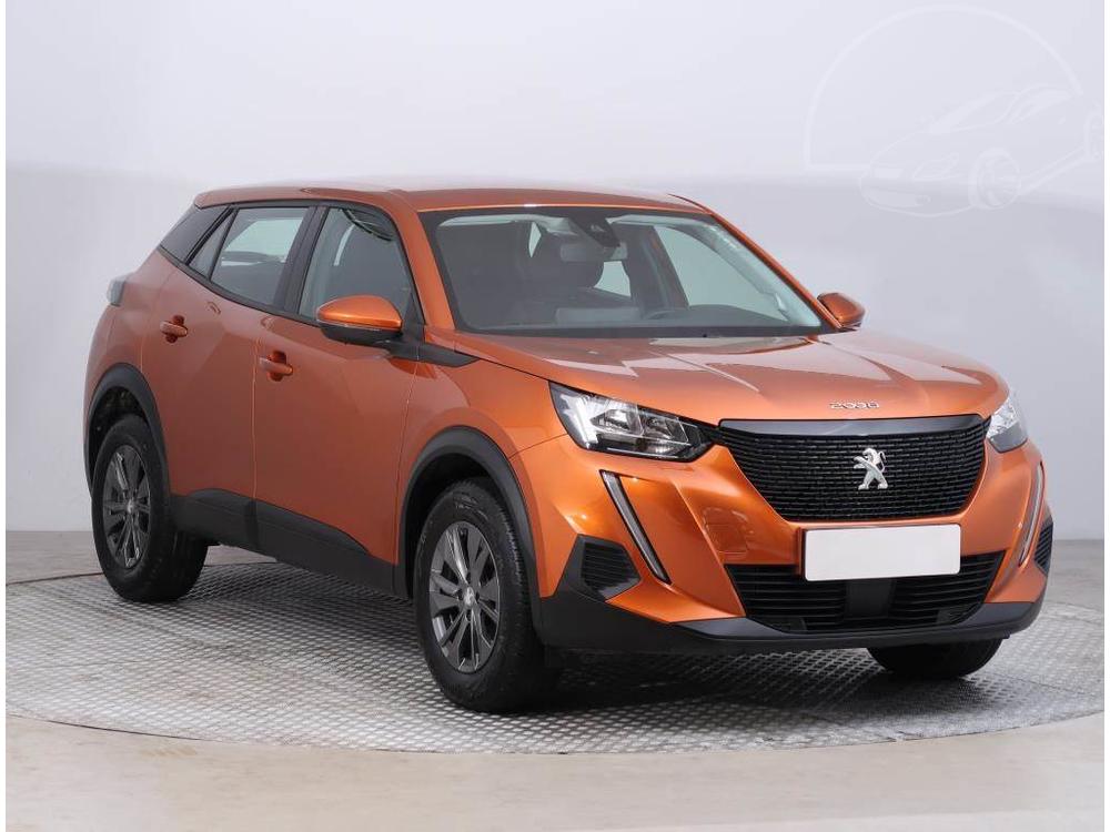 Peugeot 2008 1.2 PureTech, ČR,36TKM