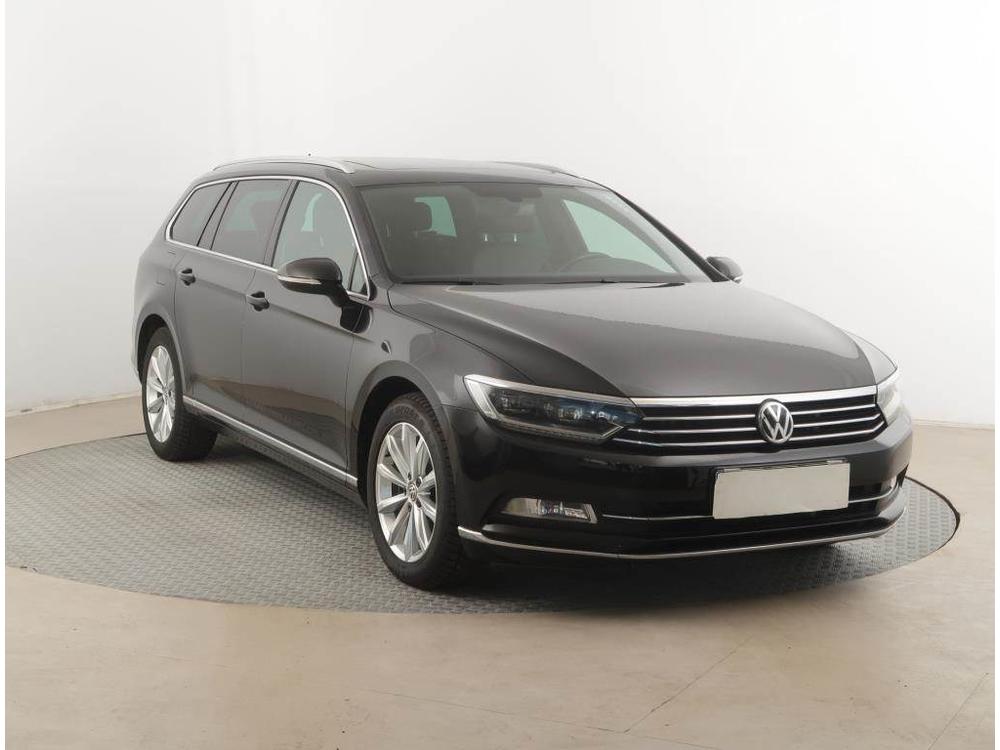 Volkswagen Passat Highline 1.6 TDI, Automat