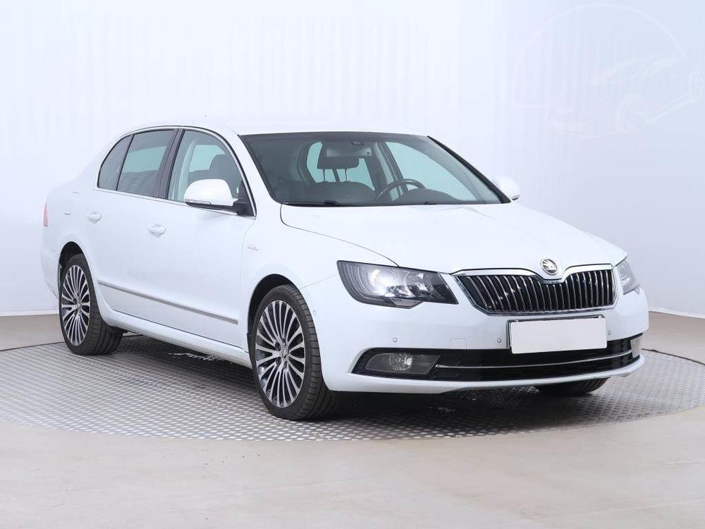 Škoda Superb 2.0 TDI, 4X4, ČR,2.maj, Kůže