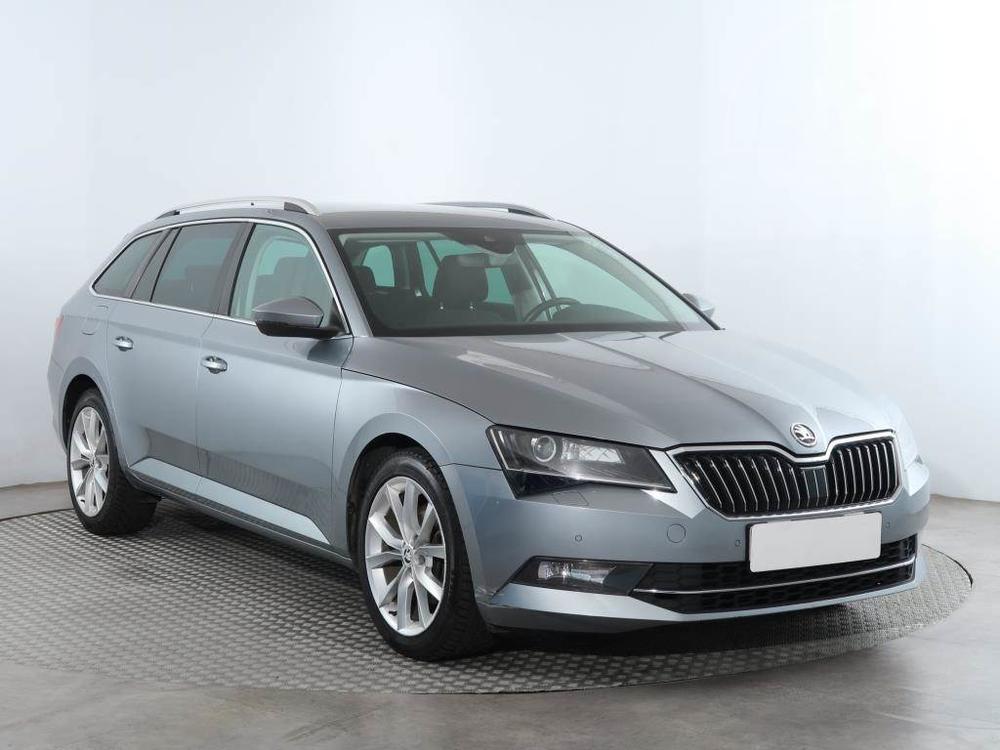 Škoda Superb 2.0 TDI, ČR,1.maj, Serv.kniha