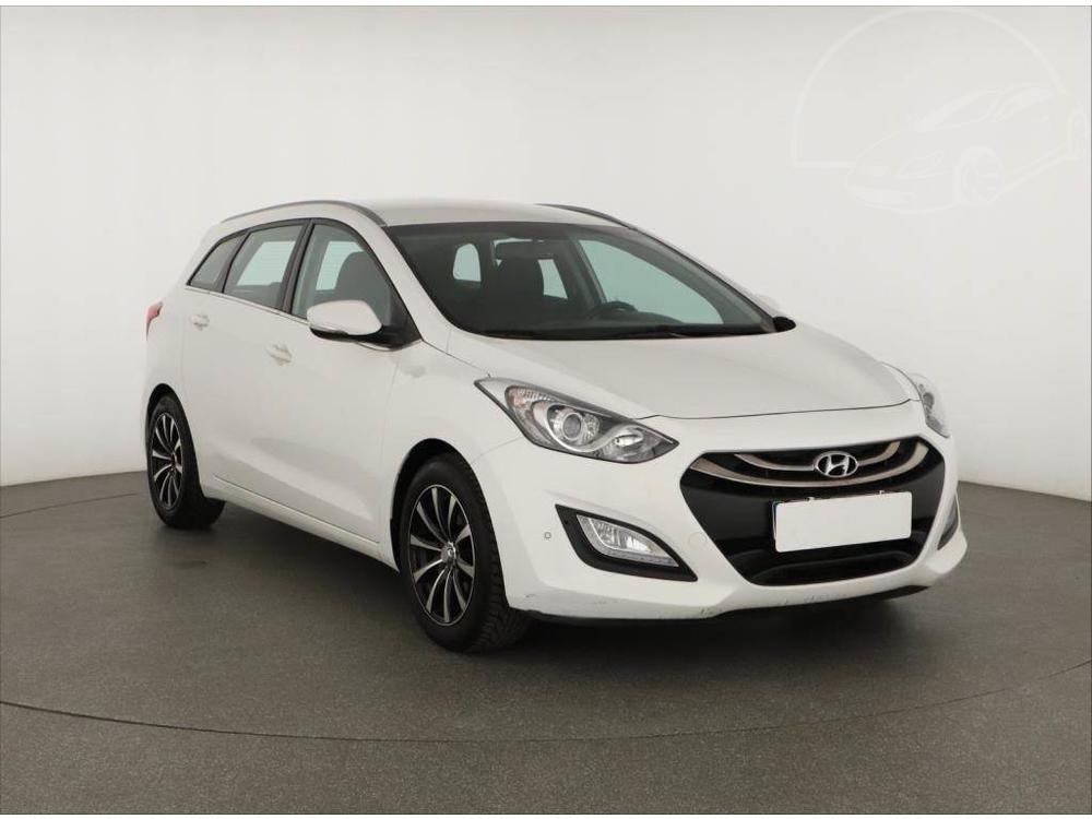 Hyundai i30 1.6 GDI, Automatická klima