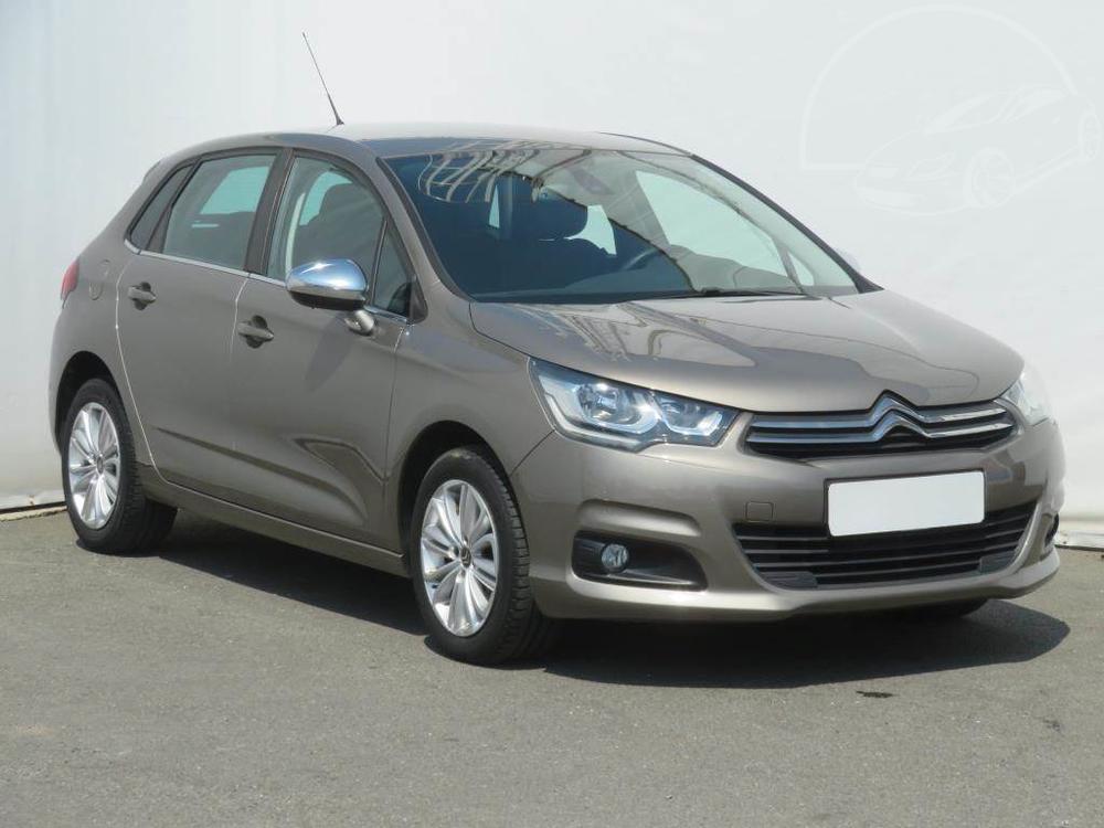 Citroën C4 1.2 PureTech, ČR,1.maj