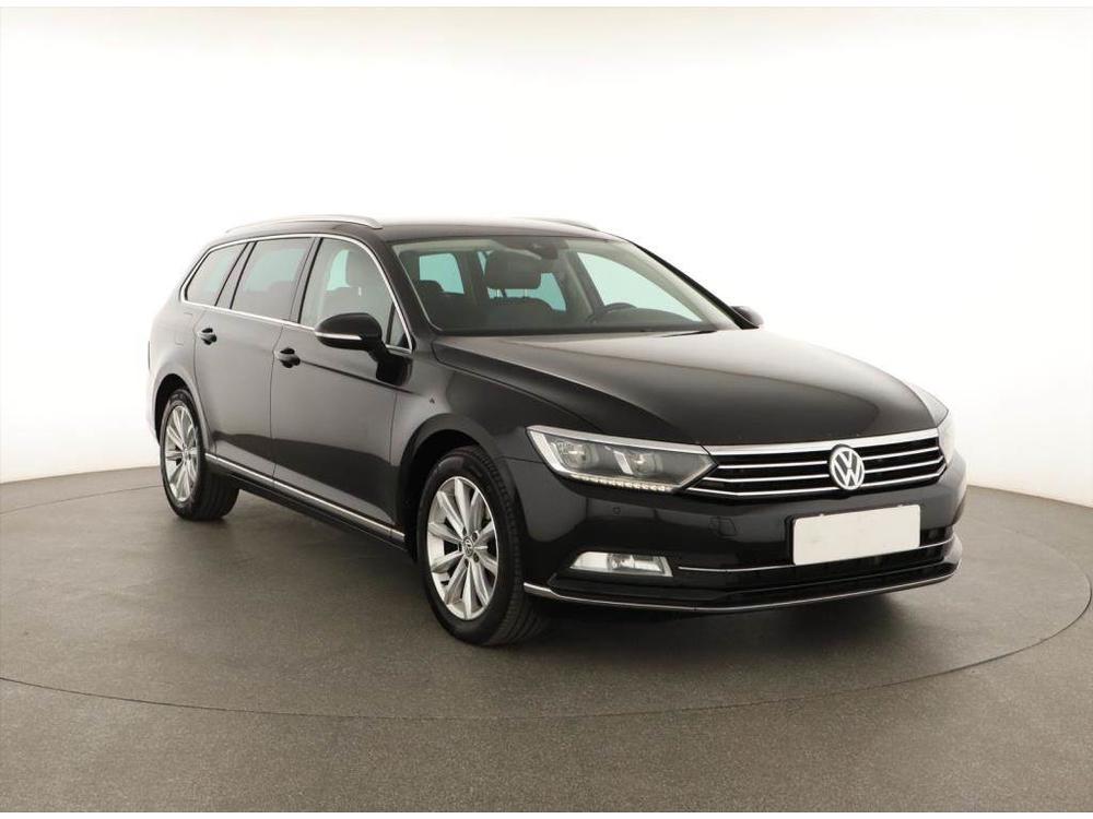 Volkswagen Passat 2.0 TDI, Serv.kniha, Kůže