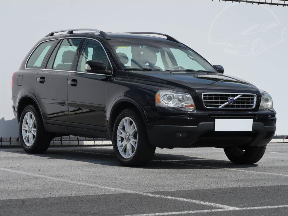 Volvo XC90 D5, 4X4, Automat, Kůže