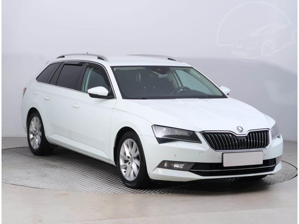 Škoda Superb 2.0 TDI, Serv.kniha, Navi