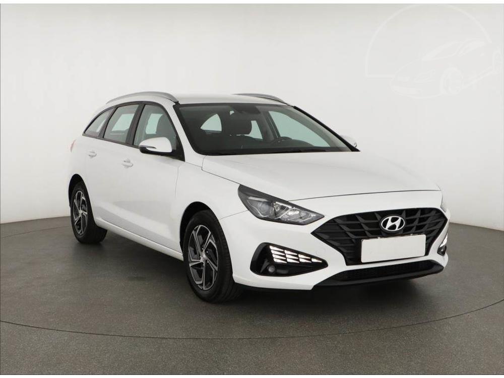 Hyundai i30 1.5 DPI, ČR,1.maj, Serv.kniha