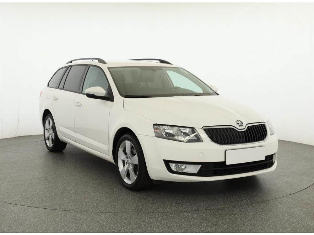 Škoda Octavia 1.6 TDI, Serv.kniha, Navi