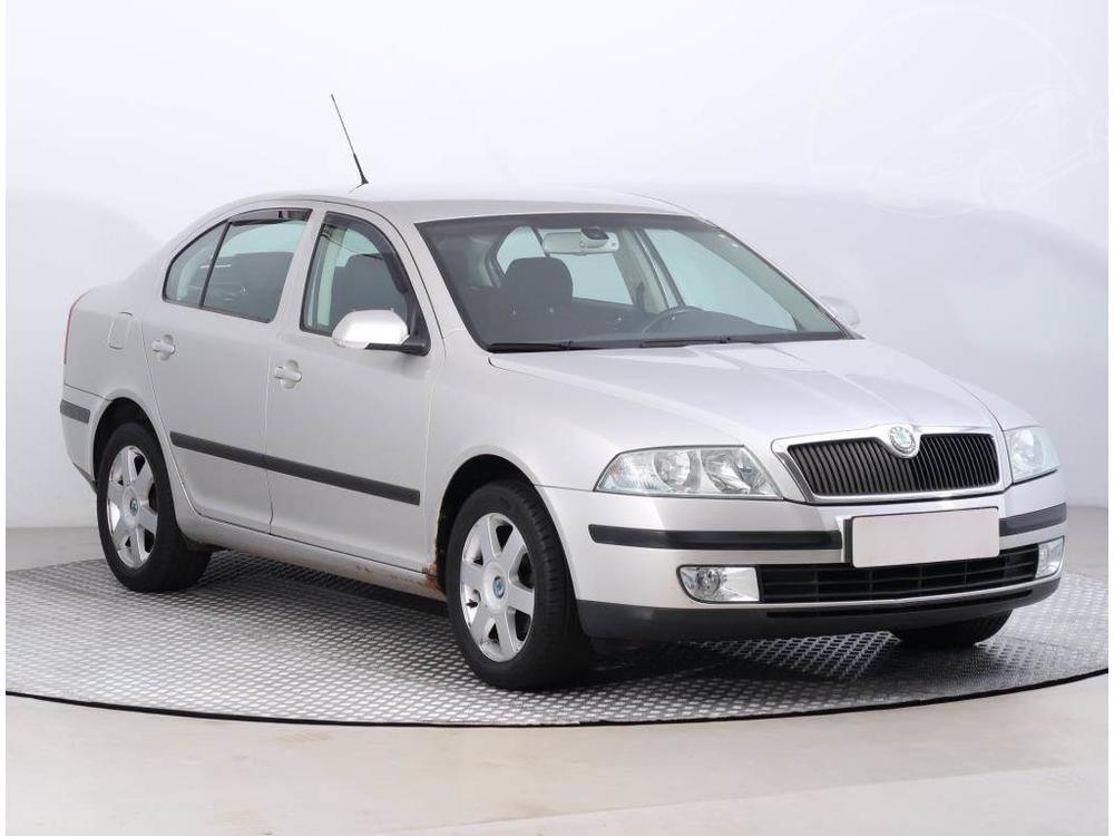 Škoda Octavia 1.6, Serv.kniha, nová STK