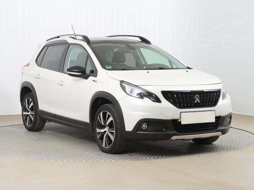 Peugeot 2008 1.2 PureTech, Automat