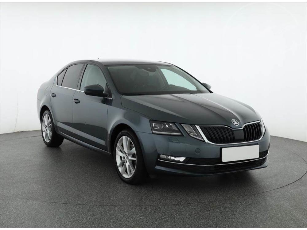 Škoda Octavia 1.6 TDI, Automat, Navi