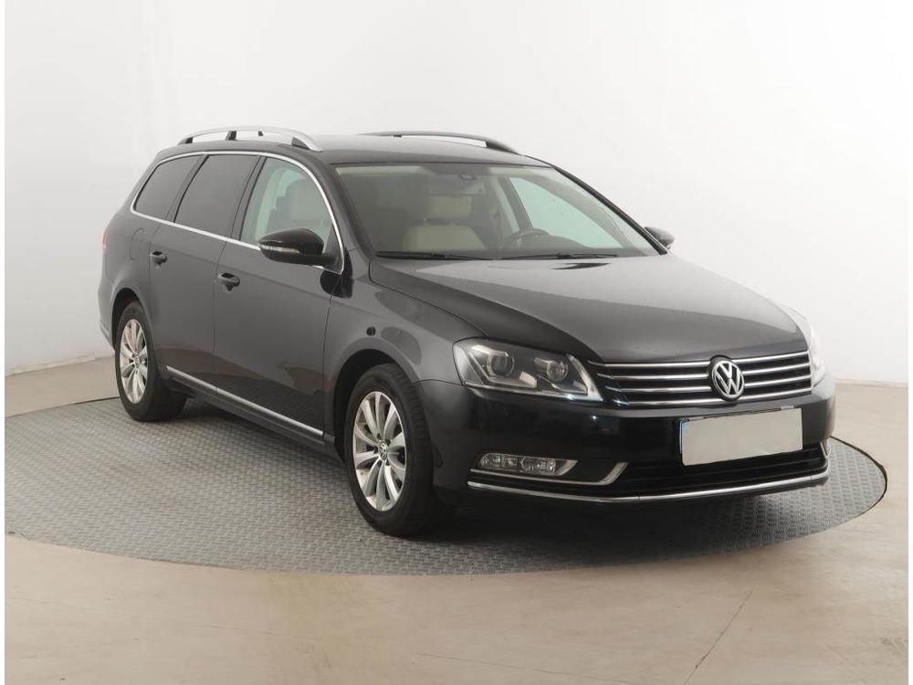 Volkswagen Passat 2.0 TDI, Navi