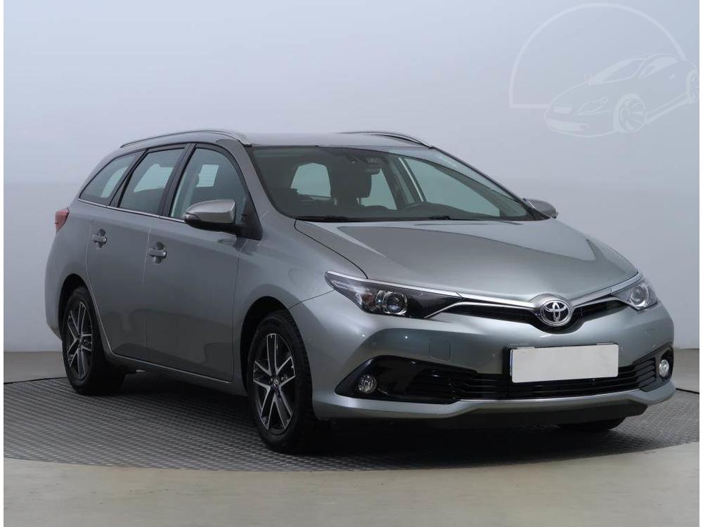 Toyota Auris 1.6 Valvematic, NOVÁ CENA, ČR