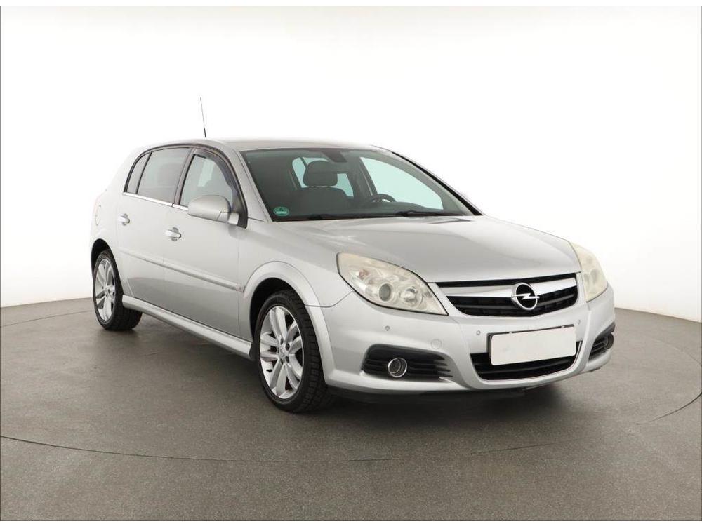 Opel Signum 1.9 CDTI, po STK