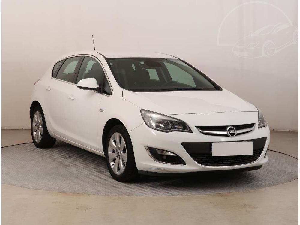 Opel Astra 1.4 T, ČR,1.maj, Serv.kniha