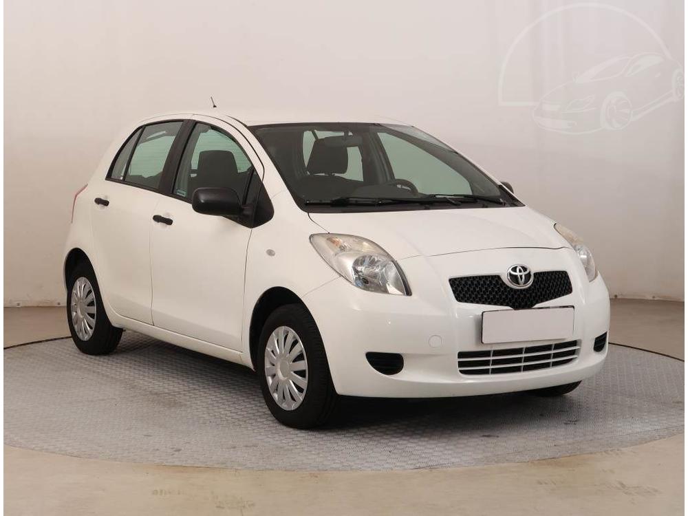 Toyota Yaris 1.0 VVT-i, po STK